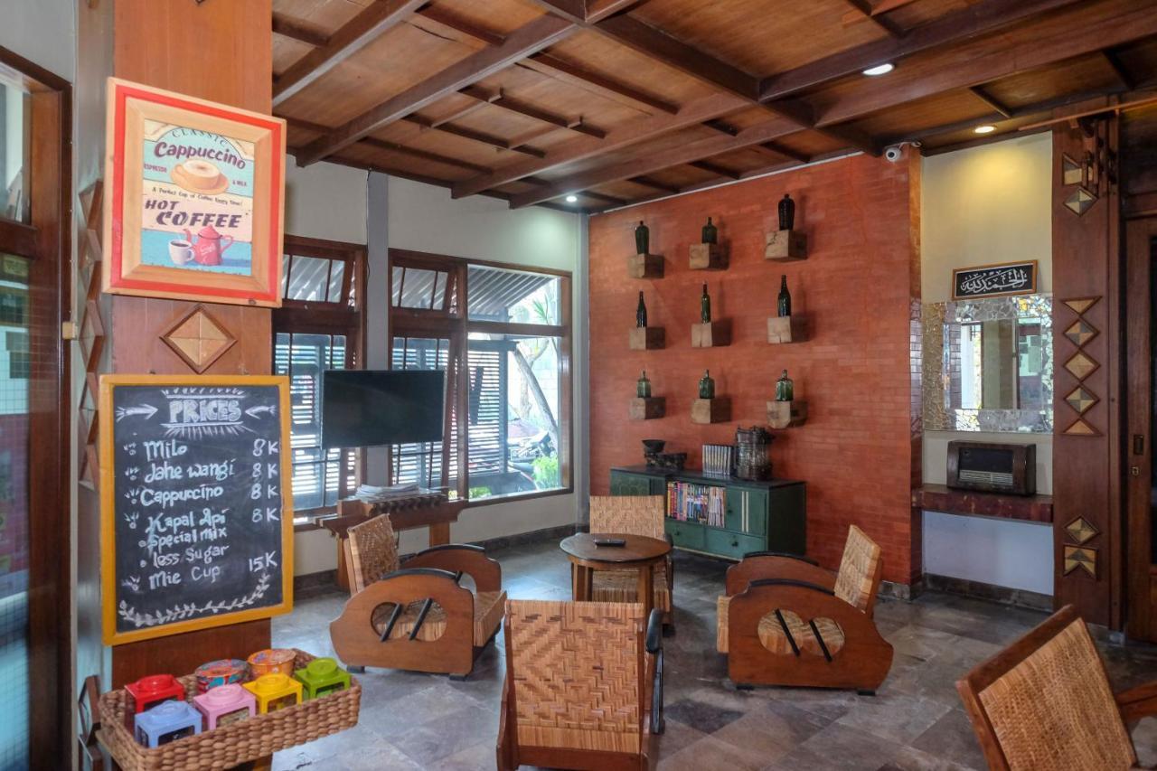 Urbanview Hotel Syariah Wisnugraha By Reddoorz Yogyakarta Exterior photo